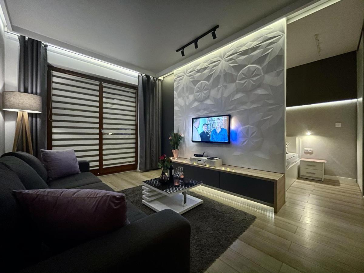 4Uapart-Apartment Suite Platan Grey Swinoujscie Exterior photo